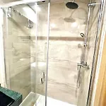 Luxury Chinitas 11 דירה *