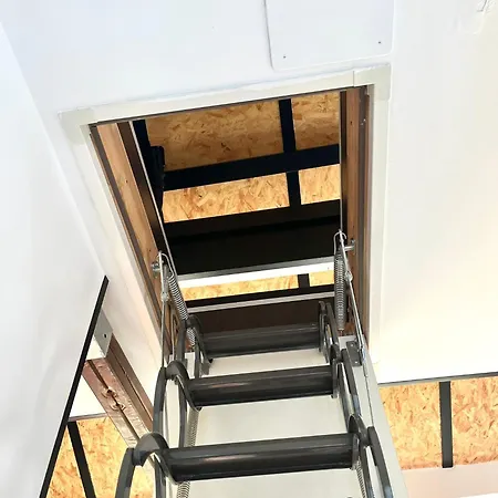 Luxury Chinitas 11 Apartman